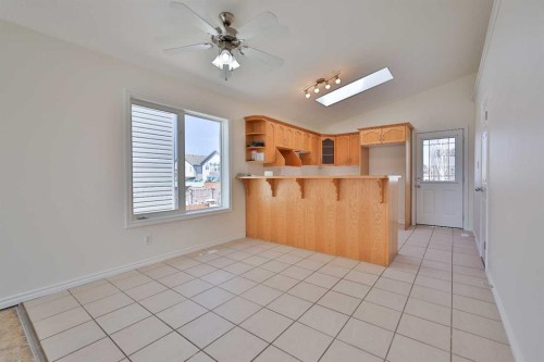 406 Kodiak Boulevard North, Lethbridge, AB - Indoor