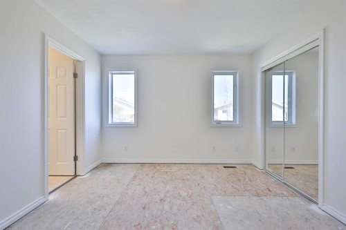 406 Kodiak Boulevard North, Lethbridge, AB - Indoor Photo Showing Other Room