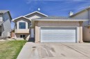 406 Kodiak Boulevard North, Lethbridge, AB  - Outdoor With Facade 