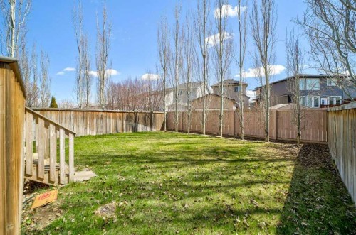 286 Twinriver Road West, Lethbridge, AB - Outdoor