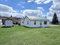 94 7 Avenue WESTCardston, AB T0K 0K0