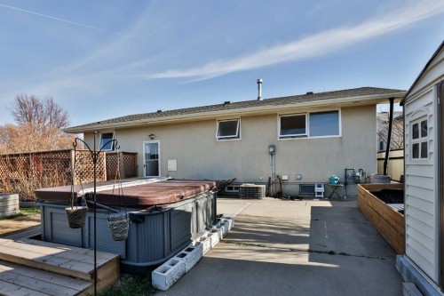 99 Lemoyne Crescent West, Lethbridge, AB - Outdoor With Deck Patio Veranda With Exterior