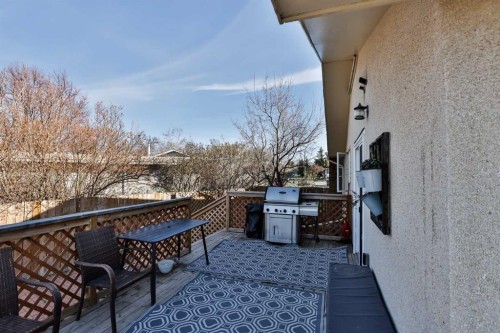 99 Lemoyne Crescent West, Lethbridge, AB - Outdoor