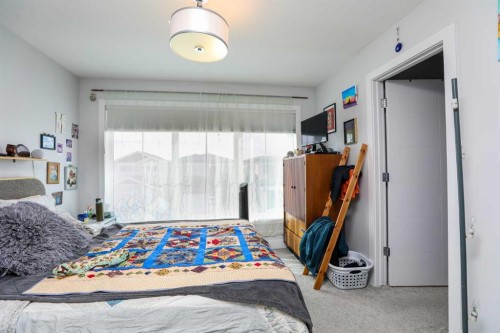 867 Coalbrook Close West, Lethbridge, AB - Indoor Photo Showing Bedroom