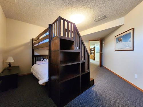5307 2A St. East, Claresholm, AB - Indoor Photo Showing Other Room