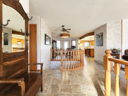 5307 2A St. East, Claresholm, AB - Indoor