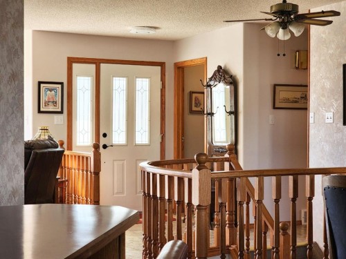 5307 2A St. East, Claresholm, AB - Indoor Photo Showing Other Room