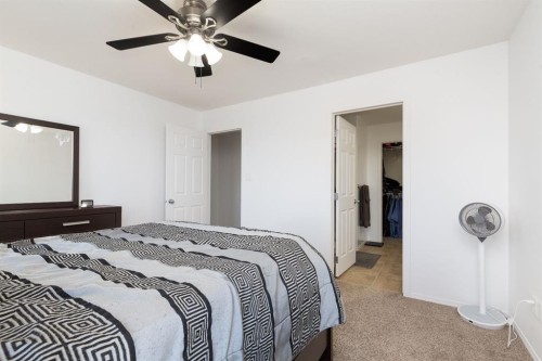 1917 Parkside Point, Coaldale, AB - Indoor Photo Showing Bedroom