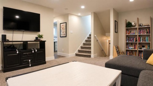 10 Cayuga Place West, Lethbridge, AB - Indoor