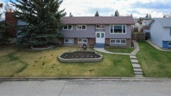 580 McDougall Street Pincher Creek, AB T0K 1W0