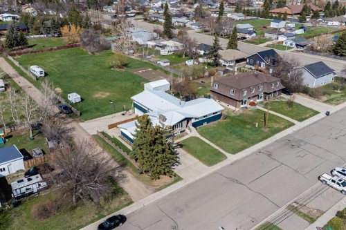 155E 100N, Raymond, AB - Outdoor With View