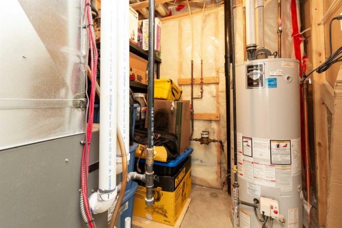 719 Silkstone Close West, Lethbridge, AB - Indoor Photo Showing Basement