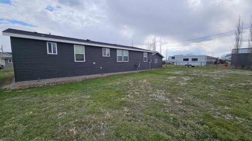 503 5 Avenue, Warner, AB - Outdoor