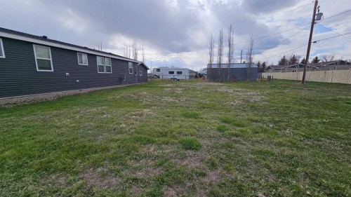 503 5 Avenue, Warner, AB - Outdoor