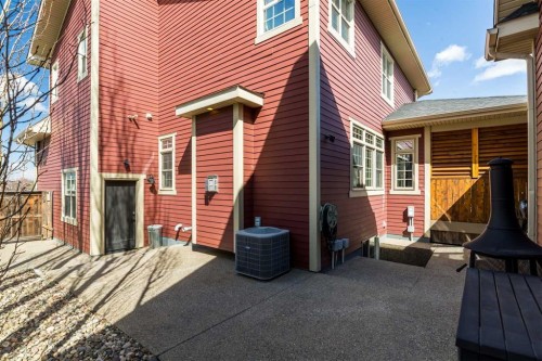 442 Stonecrest Terrace West, Lethbridge, AB - Outdoor