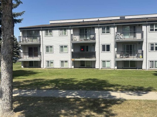 204A-295 Columbia Boulevard West, Lethbridge, AB - Outdoor