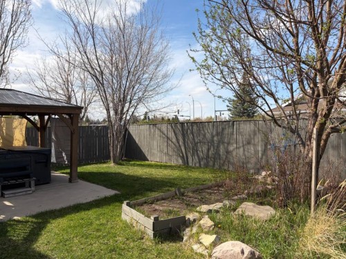 43 Riverwood Manor West, Lethbridge, AB - Outdoor