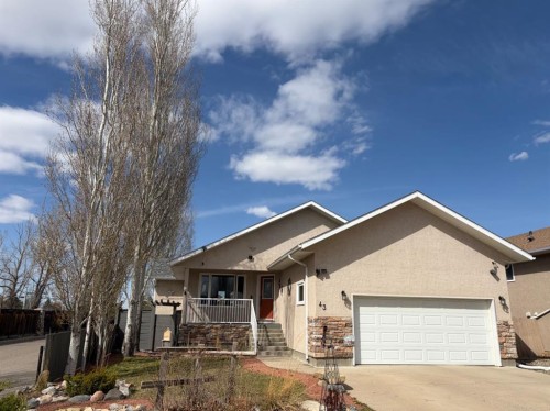 43 Riverwood Manor West, Lethbridge, AB - Outdoor