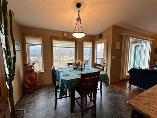 21 Ironstone Drive, Coleman, AB - Indoor Photo Showing Dining Room