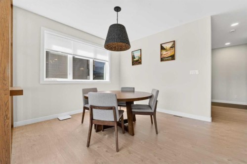 640 Devonia Road West, Lethbridge, AB - Indoor Photo Showing Dining Room