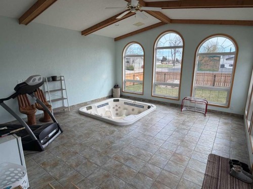 5411 46 Street, Taber, AB - Indoor Photo Showing Other Room