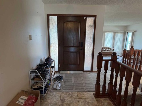5411 46 Street, Taber, AB - Indoor Photo Showing Other Room