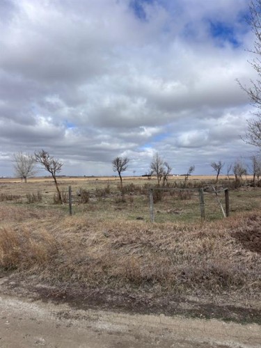 On Twp Rd 342, Veteran, AB 