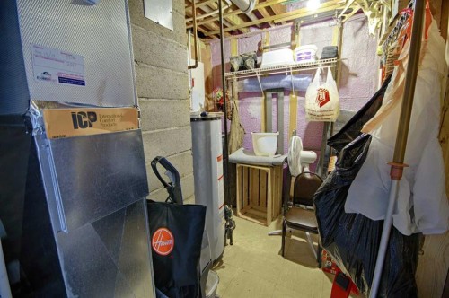 1804 22 Avenue, Coaldale, AB - Indoor Photo Showing Basement