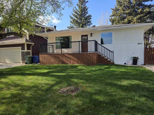 1804 22 Avenue, Coaldale, AB - Outdoor