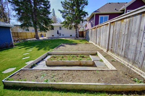 1804 22 Avenue, Coaldale, AB - Outdoor
