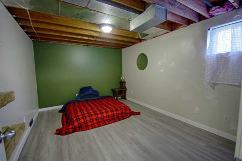 4925 53 Avenue, Taber, AB - Indoor Photo Showing Basement