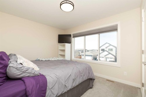 1009 Atlantic Lookout West, Lethbridge, AB - Indoor Photo Showing Bedroom