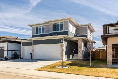 1009 Atlantic Lookout WEST Lethbridge, AB T1J 5S9
