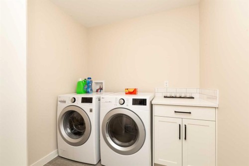 1009 Atlantic Lookout West, Lethbridge, AB - Indoor Photo Showing Laundry Room