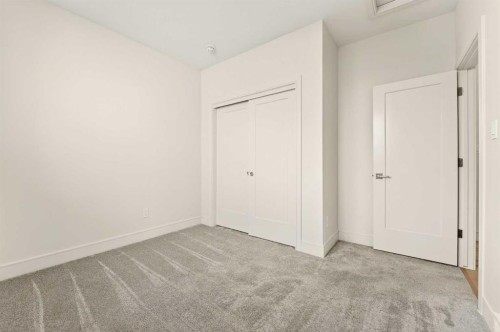 2600 45 Street South, Lethbridge, AB - Indoor Photo Showing Other Room
