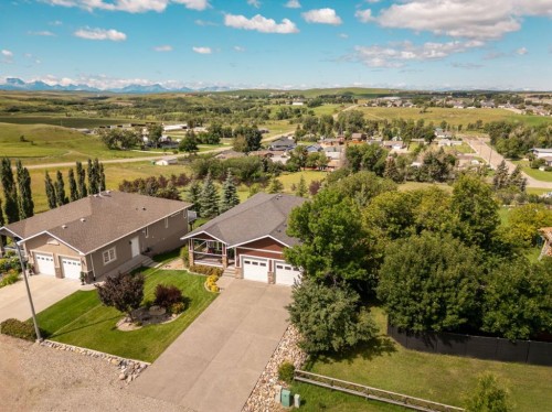 841 1 Street WEST Cardston, AB T0K 0K0