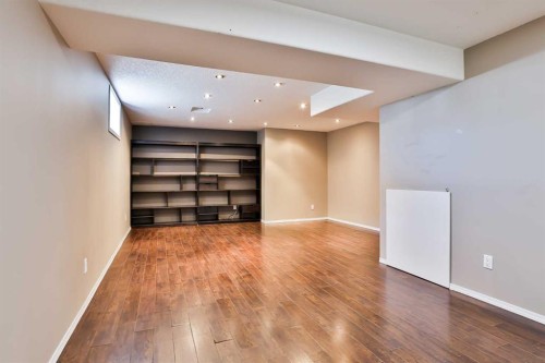 73 Mt Rundle Boulevard West, Lethbridge, AB - Indoor Photo Showing Other Room