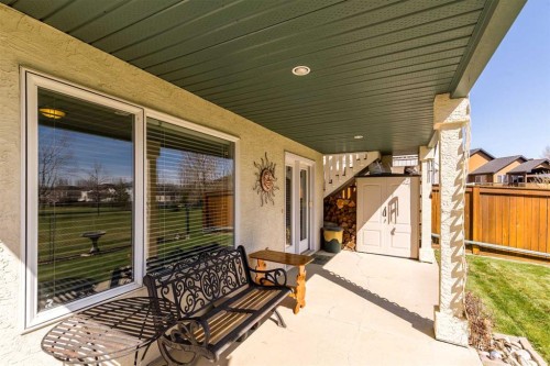 11 Salish Bay West, Lethbridge, AB - Outdoor With Deck Patio Veranda With Exterior