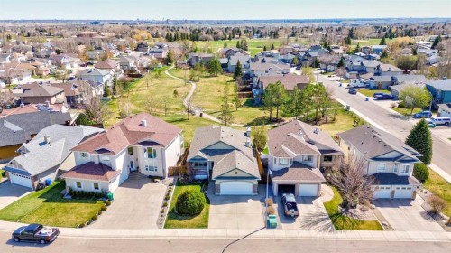 11 Salish Bay West, Lethbridge, AB - Outdoor With View