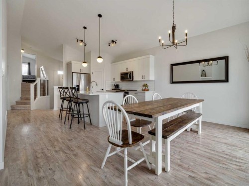 1373 Pacific Circle West, Lethbridge, AB - Indoor Photo Showing Dining Room