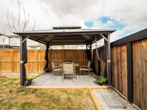 1373 Pacific Circle West, Lethbridge, AB - Outdoor