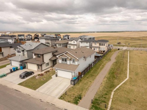 1373 Pacific Circle West, Lethbridge, AB - Outdoor