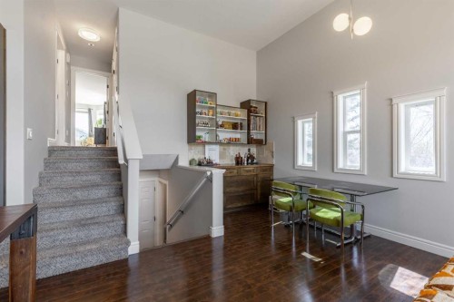 5-16 Sunridge Boulevard West, Lethbridge, AB - Indoor