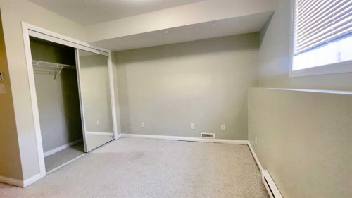 34 Blackfoot Road West, Lethbridge, AB - Indoor Photo Showing Other Room