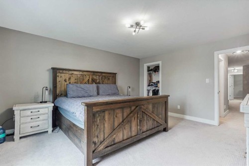 1544 Coalbanks Boulevard West, Lethbridge, AB - Indoor Photo Showing Bedroom