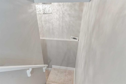 1544 Coalbanks Boulevard West, Lethbridge, AB - Indoor