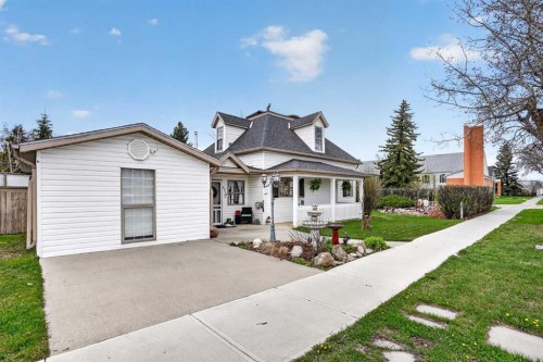 4717 2 Street West, Claresholm, AB - Outdoor With Facade