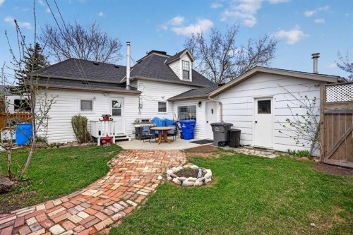 4717 2 Street West, Claresholm, AB - Outdoor