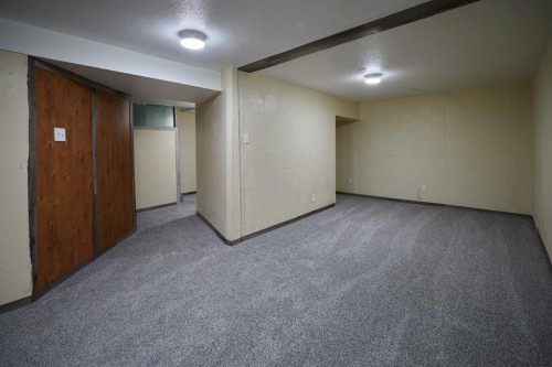 2501 13 Avenue North, Lethbridge, AB - Indoor