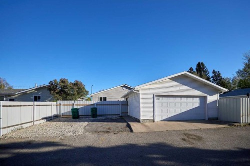 2501 13 Avenue North, Lethbridge, AB - Outdoor